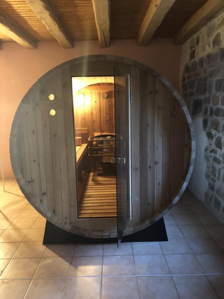 Le Moulin Des Oyes Bed and Breakfast Censeau Exterior foto
