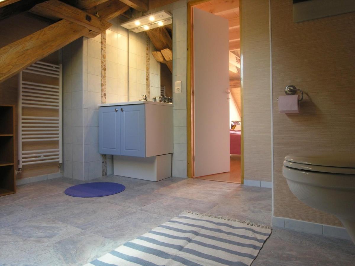 Le Moulin Des Oyes Bed and Breakfast Censeau Exterior foto